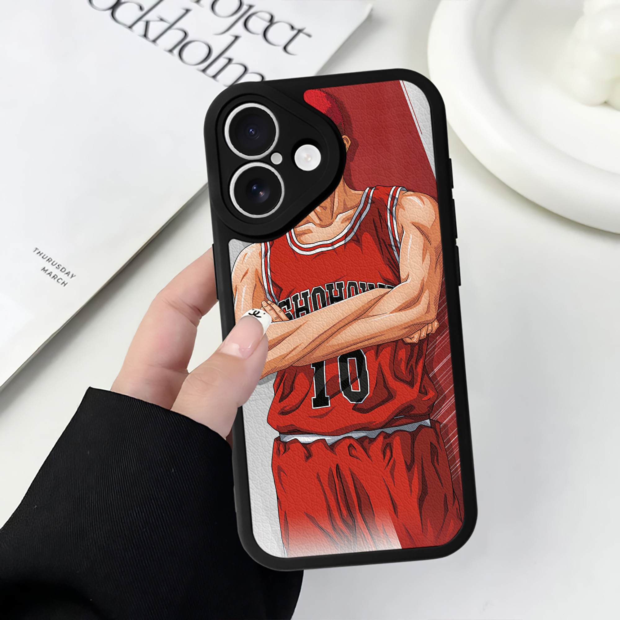（画像用） SLAM DUNK／スラムダンク 【iPhone 16シリーズ対応】シリコンスマホケース（レザー調） 材質：シリコン